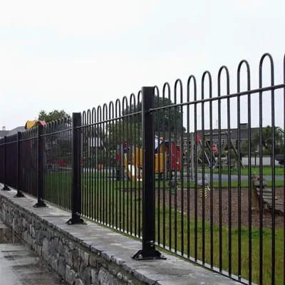 Loop Top Fencing around house