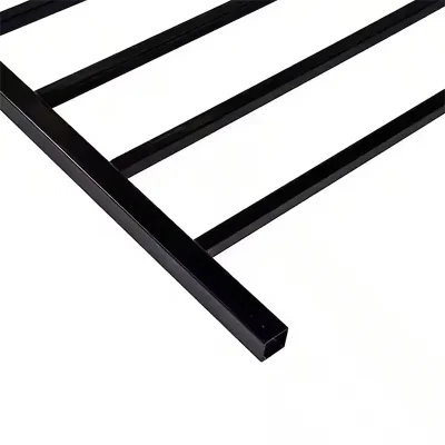 Black Metal Flat Top Fence Detail