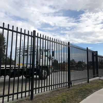 Spear Top Aluminum Fence Panel Application