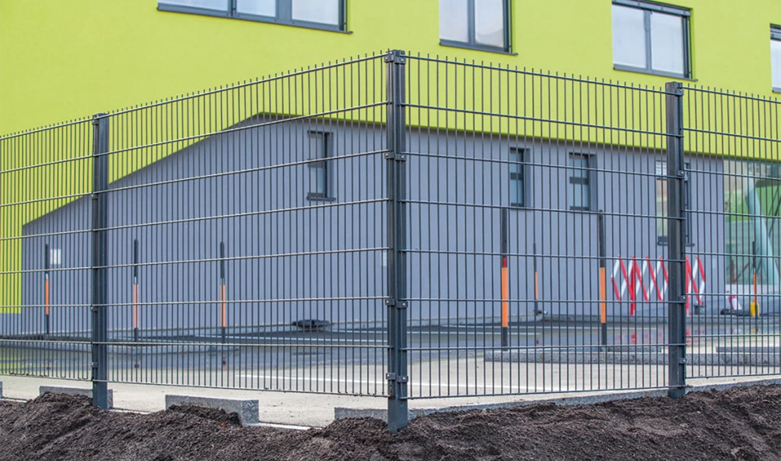 Double Wire Mesh Fence for Industrial Area