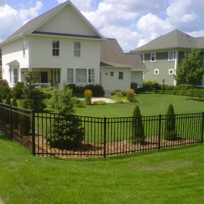Steel Flat Top Rackable Fence for Uneven terrain