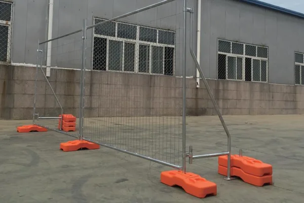 Temporary Fence Manufacturing Detailed Treatment