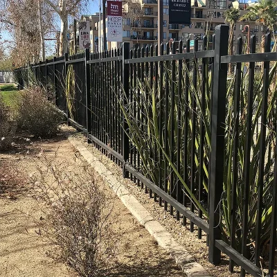 steel press point fence for separation